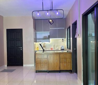 Subang Jaya Apartment | AHM Homestay at Indah Alam Condo 2bedroom 1bathroom