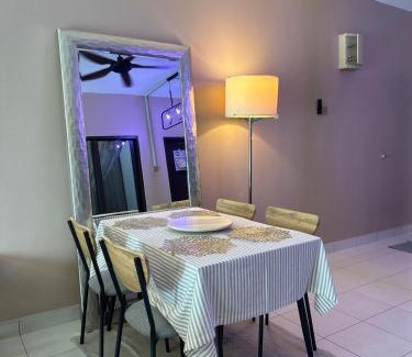 Subang Jaya Apartment | AHM Homestay at Indah Alam Condo 2bedroom 1bathroom