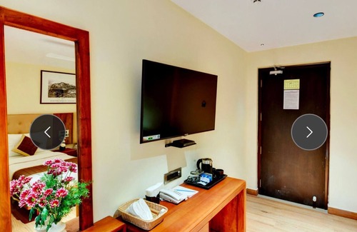 Brookefield Hotel | Ahom Comfort