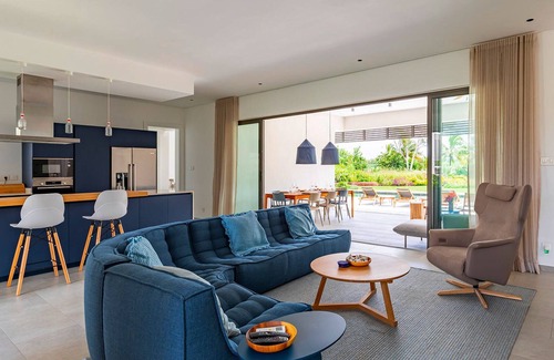 Grand River South East Villa | Ahura 3-br, pool, on the golf course of Anahita Resort & Spa