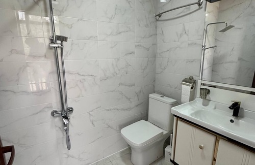 Kutaisi Hotel | AİSİ HOTEL
