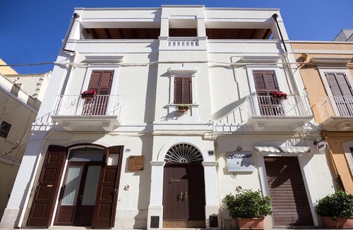 Gioia del Colle Bed & Breakfast | Ai Sottani B&B Deluxe Suite
