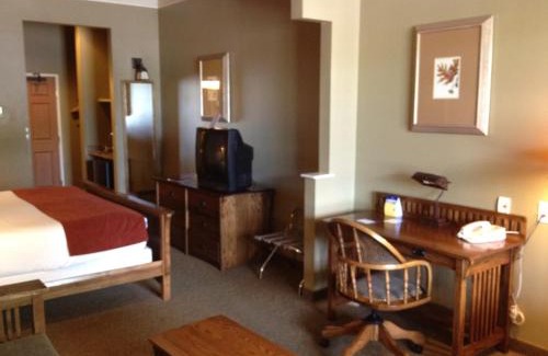 St. Paul Square Hotel | Aiden San Antonio Riverwalk