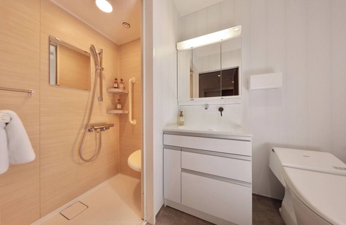 Shirahama Hotel | Aigasumi Mirable equipped | Japanesestyle room with twin beds Shower only No meals/Nishimuro-gun Wakayama
