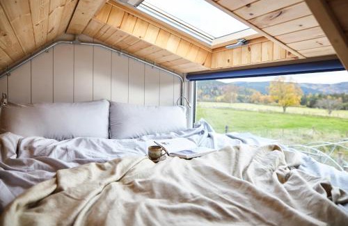 Ballater House | Aileen - Unique tiny house with wood fired roll top bath in heart of the Cairngorms