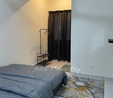 Kampung Rawa House | Ailis Homestay - Muslim Friendly