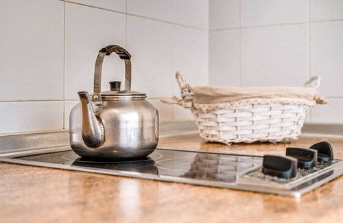 Cala Ferrera Apartment | Air-Conditioned Apartment with Pool, Wi-Fi, Balcony and Close to the Beach