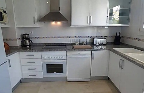 Pueblo Mascarat Apartment | Air-conditioned apartment 500 m from the beach