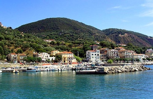 Marina di Pisciotta Apartment | Air-conditioned two-room apartment