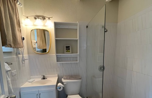Sea Rocks Apartment | Air Garden Oceanfront Studio - Arawak Beach Club