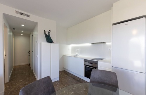 Cambrils Apartment | AirCon Apartment with Rooftop Pool · Beach 50m · 236 UHC BALIS