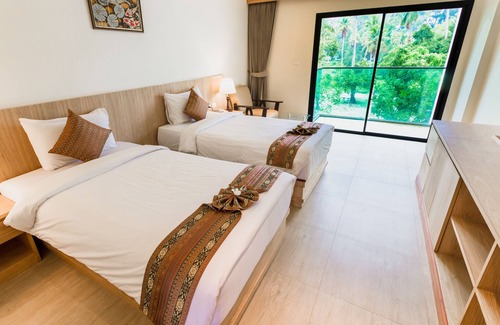 Ban Bo Han Hotel | Airport Beach Hotel Phuket