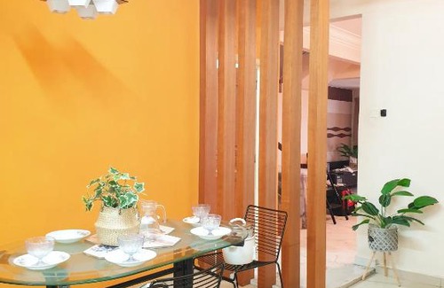 Shah Alam Villa | Airport Garden Stay #corner hoise 5 rooms #free wifi #parking #tv chanel