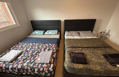 Downtown Mississauga House | Airport Home- 24x7 Check in- Flexible Checkout- Square One Mall Minutes Away