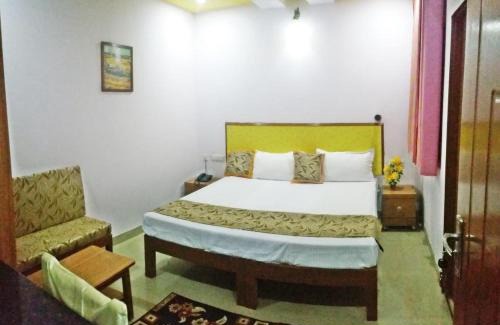 Malviya Nagar House | AIRPORT SKY INN HOMESTAY