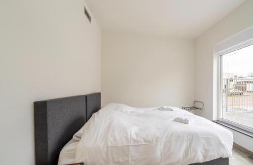 Eikske Apartment | Airy Apartment in South Limburg, cleaning included