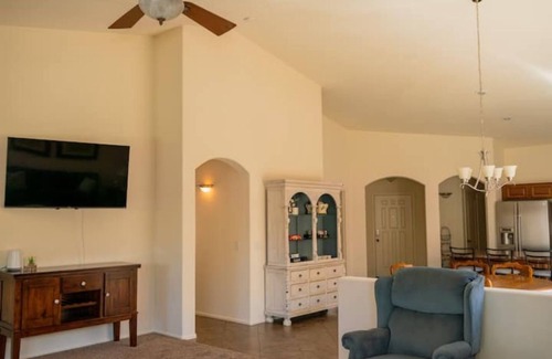 Surprise House | Airy Oasis Sleeps 8- Pool, Spa & Pool Table