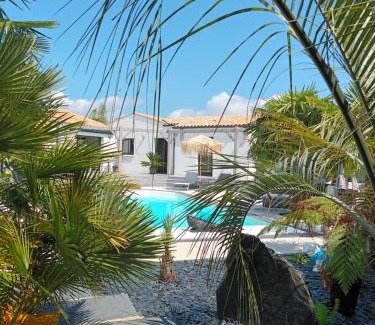Saint Laurent de la Pree Bed & Breakfast | Aix'capade by Aixkeys avec piscine 5 min plages Fouras