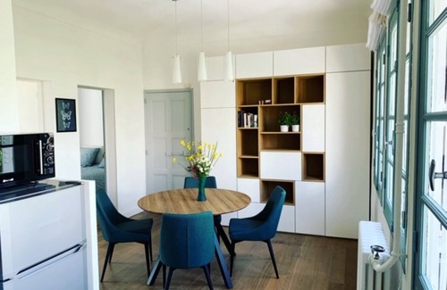 Couronne Urbaine Apartment | AIX en Provence downtown T2 Cozy 45 m2 with balcony
