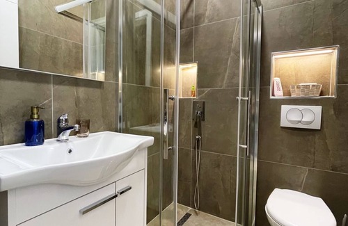 Tirana Apartment | AJ Apartments 1: Hidden Gem in the Heart of Tirana
