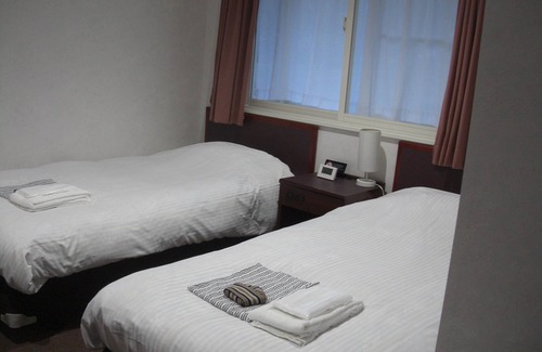 Myoko House | Akakura Yours Inn
