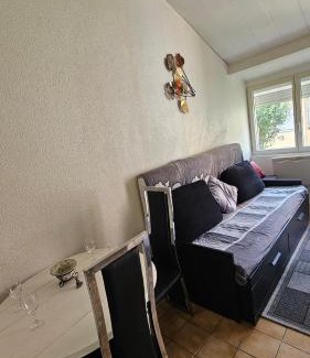Pau-Sud Apartment | Akan