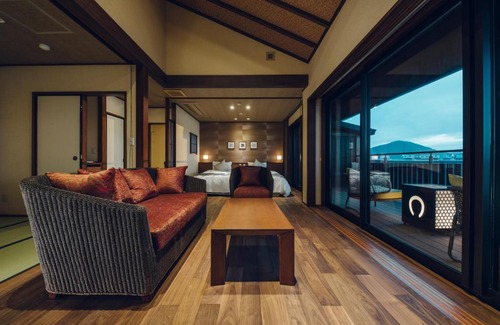 Inuyama Hotel | Akariya Geihanro