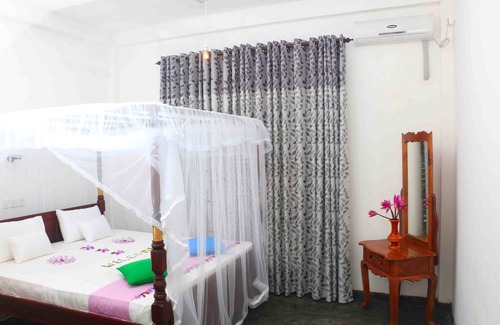 Thalaramba House | Akash Villa