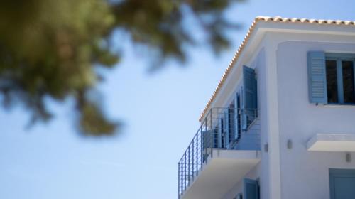 Aetos House | Akasha Suite IV