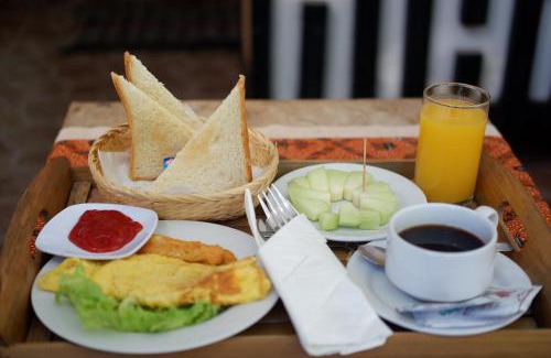 By Pass Ngurah Rai House | Akatara Stay