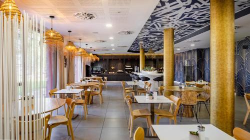 Saint-Herblain Hotel | Akena Nantes Atlantis Zénith