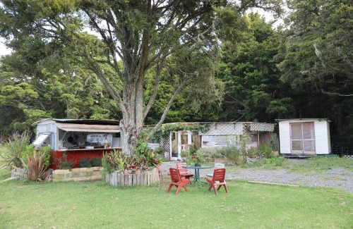 Hukerenui House | Akerama farm stay