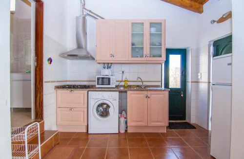 Barao de Sao Miguel Villa | Akivillas Lagos Quiet