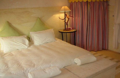 Franschhoek Cottage | Akkedis Pet-friendly Cottage on Fynbos Garden retreat