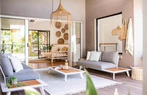 Sunrise Beach House | Akoakoa - Sunrise Beach