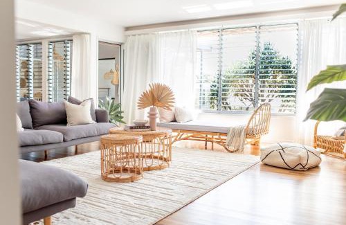 Sunrise Beach House | Akoakoa - Sunrise Beach