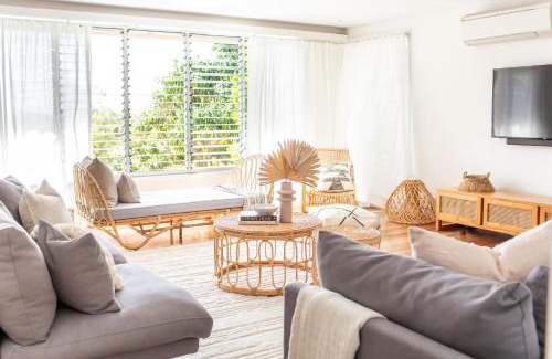 Sunrise Beach House | Akoakoa - Sunrise Beach