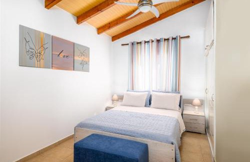 Aigio House | Akoli Blue - an Elegant residence by the sea