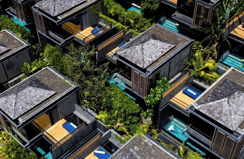 Choeng Thale Villa | Akra Collection Layan Hideaway Villas