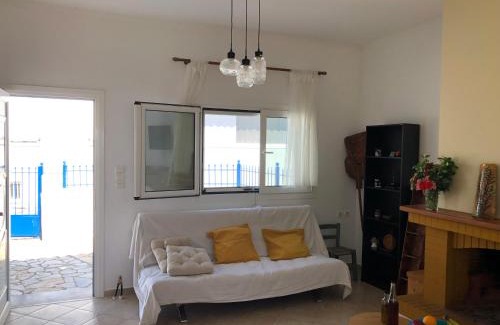 Pylos-Nestoras House | Akritochori house with great view