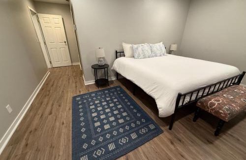 South Central Omaha Apartment | Aksarben 2 Bedroom-Close to I80