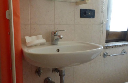 Corinaldo Hotel | Al Casolare