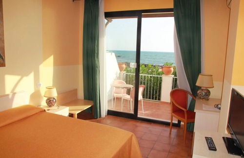 Scoglitti Hotel | Al Gabbiano