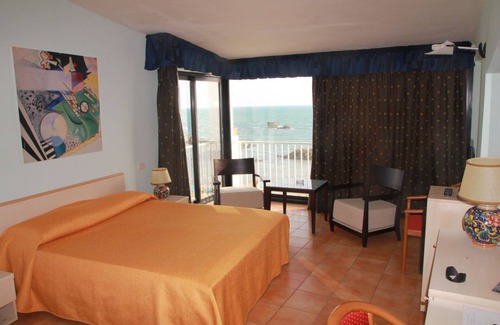 Scoglitti Hotel | Al Gabbiano