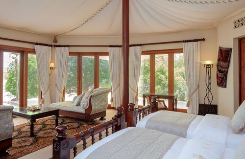 Murqquab Hotel | Al Maha, A Luxury Collection Desert Resort & Spa, Dubai