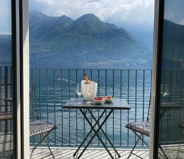 Vassena Hotel | Al Molo 5 - Lake Front