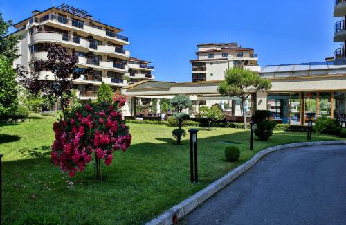Shkorpilovtsi Apartment | Al Rial Beach Apartments