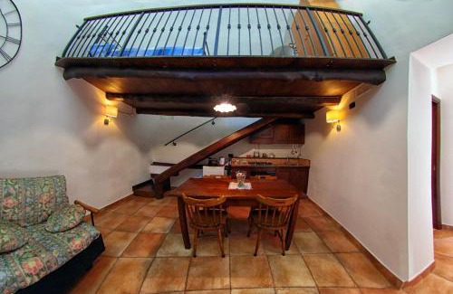 Sant'Antonio Abate Bed & Breakfast | Al Vecchio Cellaio Historical Guest House