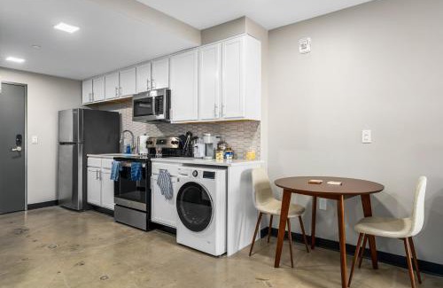 Five Points South Apartment | Alabama on 10th 218