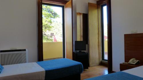 Gaviao Hotel | Alamal River Club